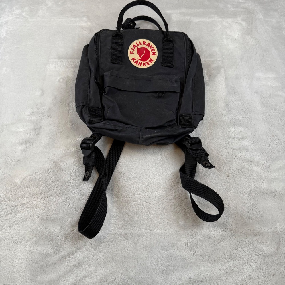 Fjallraven Kanken Mini Backpack‎ Black Classic Swedish School Bag